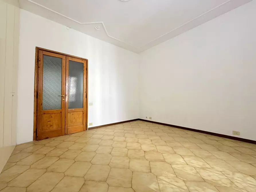 Immagine 8 di Appartamento in vendita  in via dei Valeri a Roma