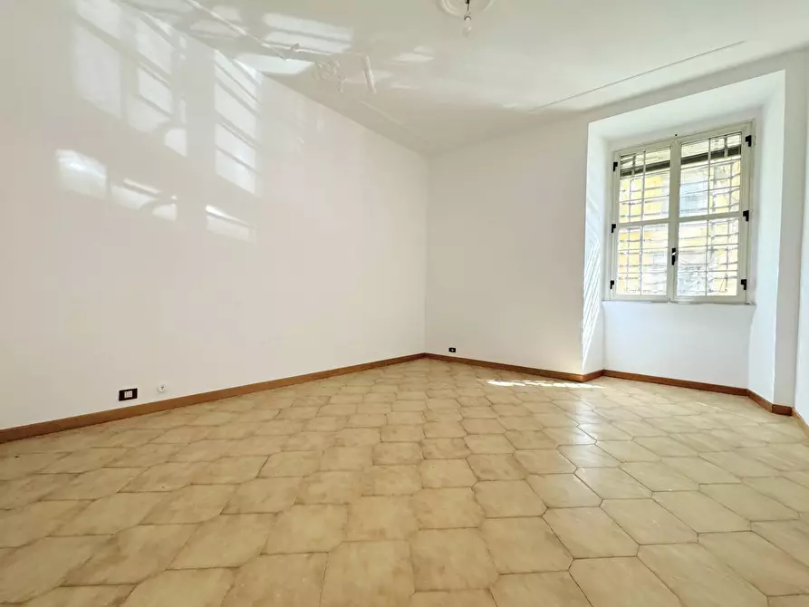 Immagine 10 di Appartamento in vendita  in via dei Valeri a Roma
