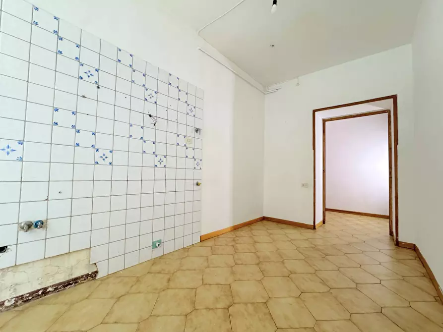Immagine 18 di Appartamento in vendita  in via dei Valeri a Roma
