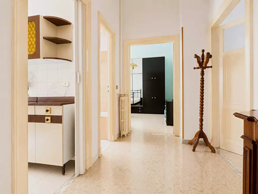 Immagine 7 di Appartamento in vendita  in Etruria 14 a Roma