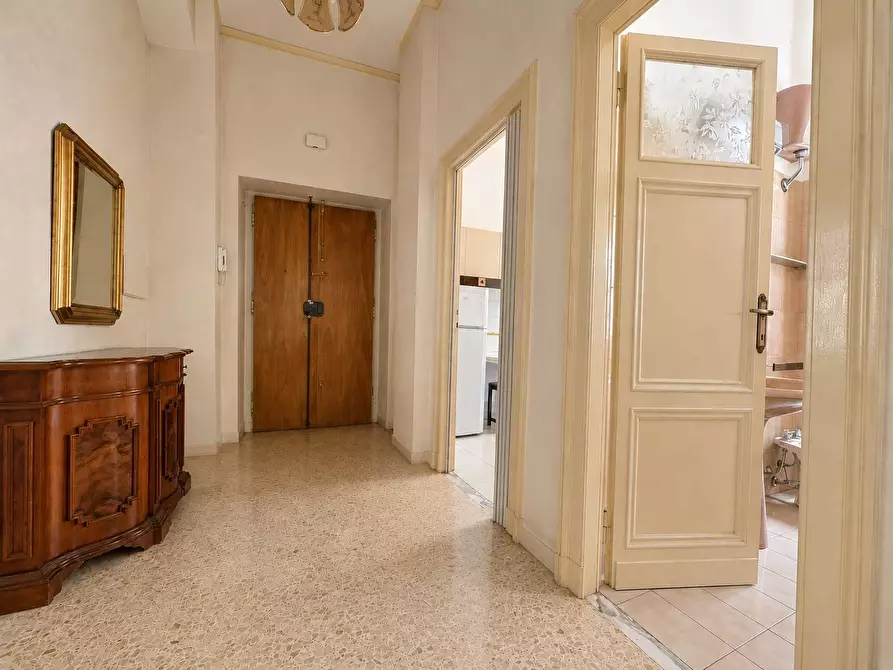 Immagine 15 di Appartamento in vendita  in Etruria 14 a Roma
