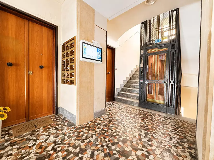 Immagine 25 di Appartamento in vendita  in Via Alfredo Baccarini a Roma