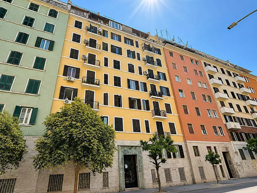 Immagine 26 di Appartamento in vendita  in Via Alfredo Baccarini a Roma
