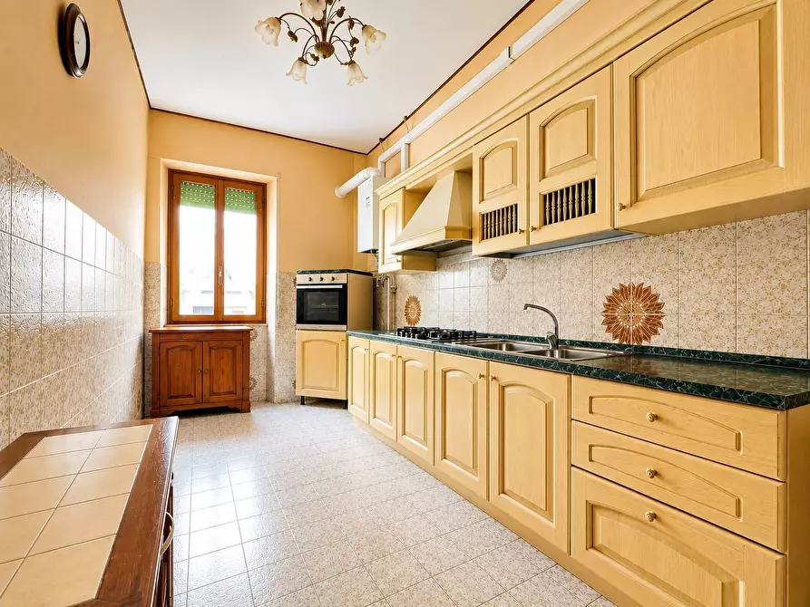 Immagine 19 di Appartamento in vendita  in BITINIA 5 a Roma