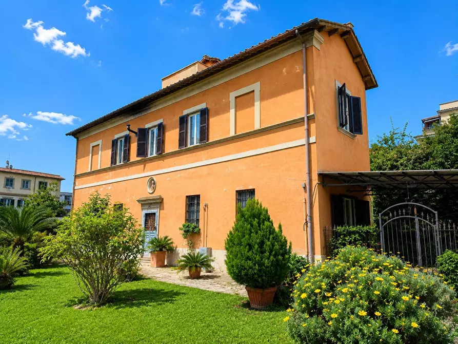 Immagine 48 di Casa indipendente in vendita  in Via villani a Roma