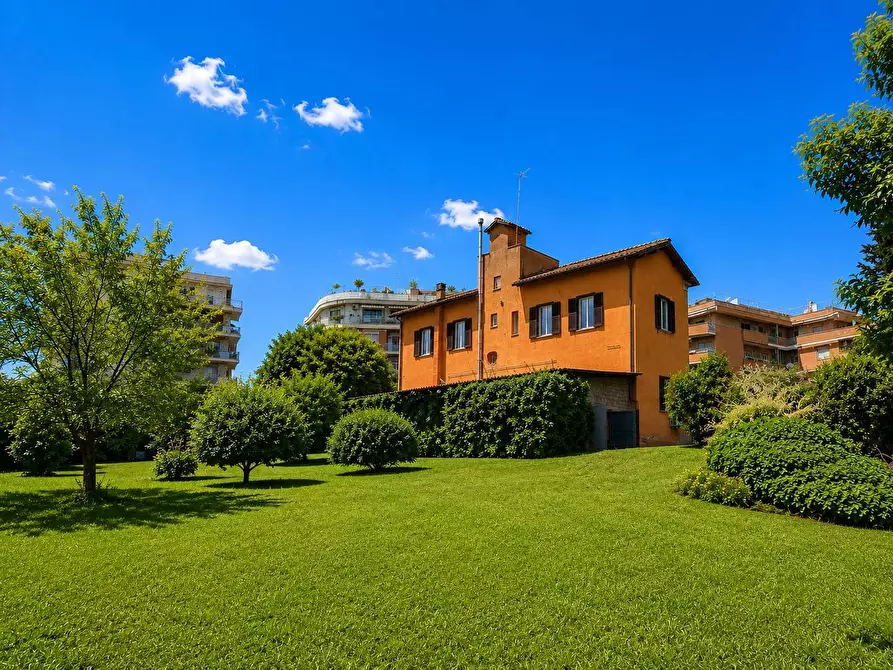 Immagine 44 di Casa indipendente in vendita  in Via villani a Roma