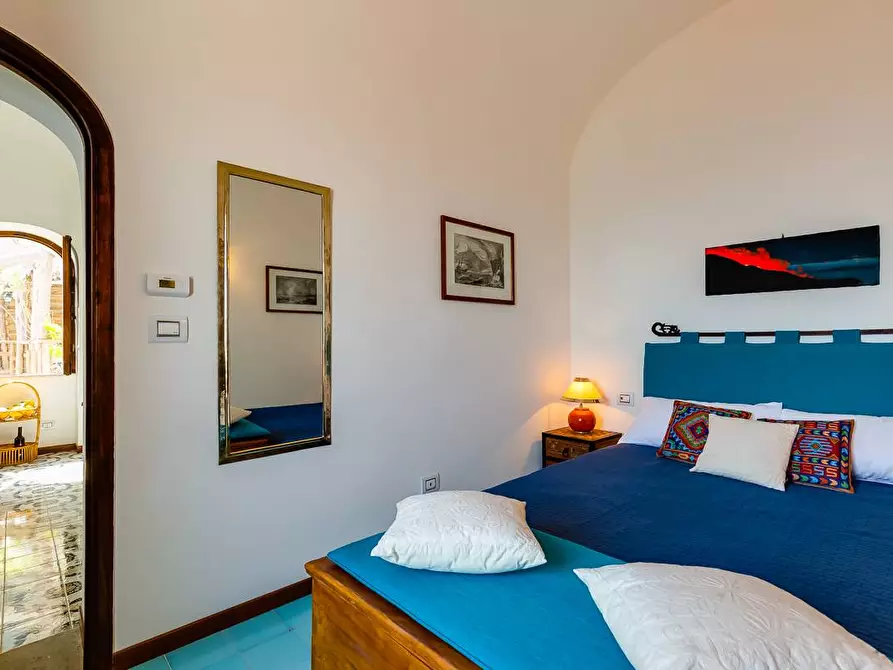 Immagine 24 di Villa in vendita  in Via Roma 50 a Conca Dei Marini