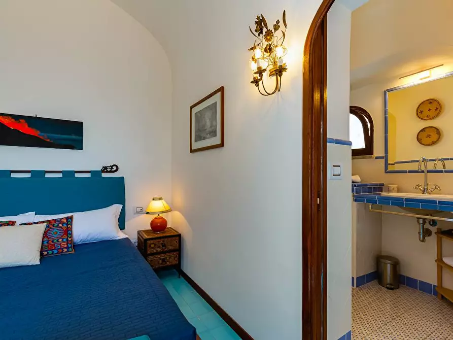 Immagine 28 di Villa in vendita  in Via Roma 50 a Conca Dei Marini