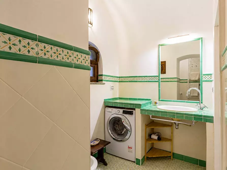 Immagine 71 di Villa in vendita  in Via Roma 50 a Conca Dei Marini