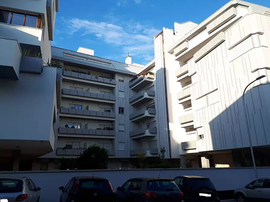 Immagine 2 di Appartamento in vendita  in Via R. Paolucci a Teramo