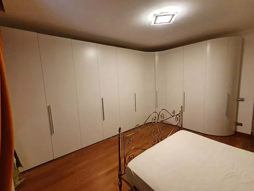 Immagine 57 di Casa semindipendente in vendita  in Viale dello Splendore a Giulianova