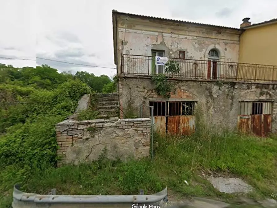 Immagine 1 di Casa semindipendente in vendita  in Contrada Villa Tordinia 24 a Teramo