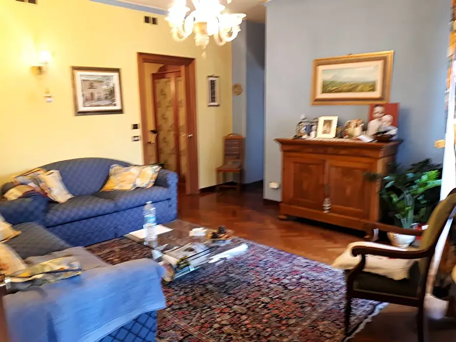 Immagine 11 di Appartamento in vendita  in Via R. Paolucci a Teramo