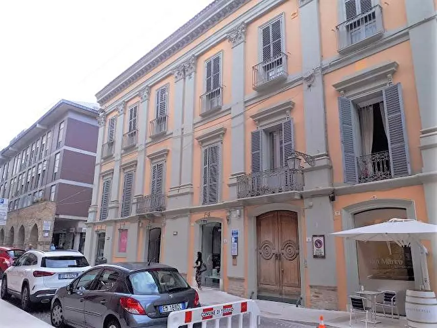 Immagine 2 di Appartamento in vendita  in Corso De Michetti 35 a Teramo