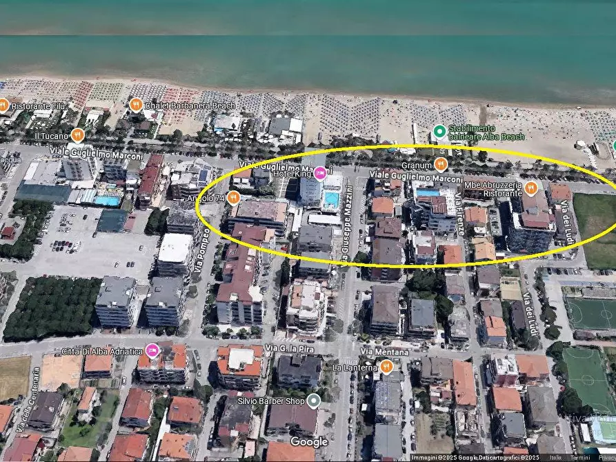 Immagine 2 di Appartamento in vendita  a Alba Adriatica