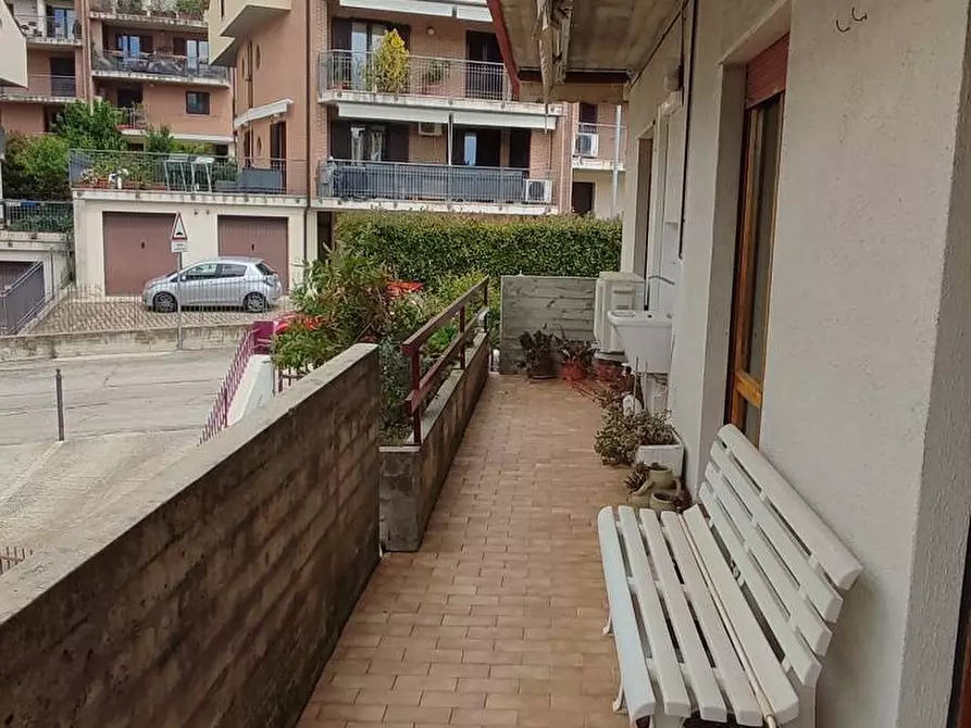 Immagine 6 di Appartamento in vendita  in Via Fonte Baiano 50 a Teramo