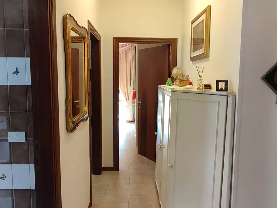 Immagine 8 di Appartamento in vendita  in Via Fonte Baiano 50 a Teramo