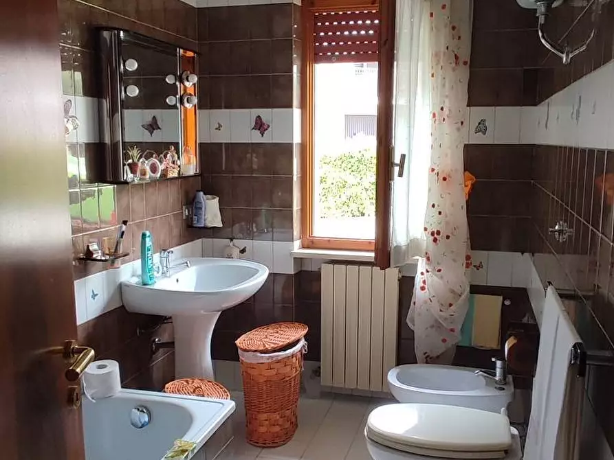 Immagine 12 di Appartamento in vendita  in Via Fonte Baiano 50 a Teramo