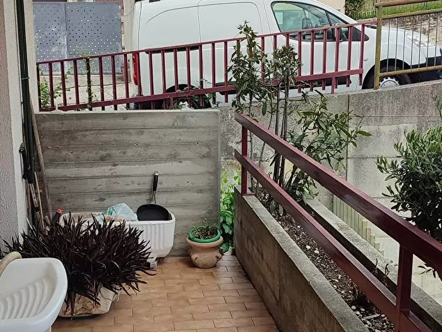 Immagine 18 di Appartamento in vendita  in Via Fonte Baiano 50 a Teramo