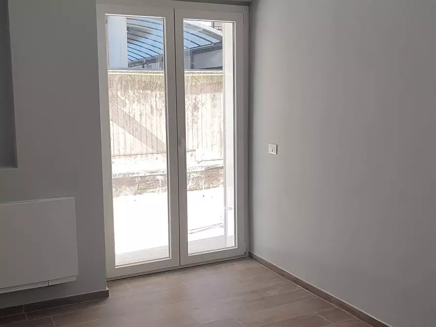 Immagine 6 di Appartamento in vendita  in Via Firenze a Alba Adriatica