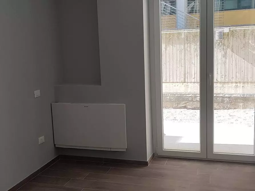 Immagine 7 di Appartamento in vendita  in Via Firenze a Alba Adriatica