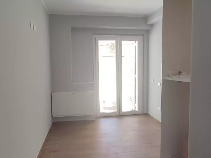 Immagine 11 di Appartamento in vendita  in Via Firenze a Alba Adriatica