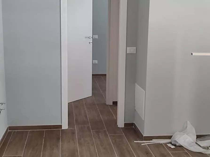 Immagine 12 di Appartamento in vendita  in Via Firenze a Alba Adriatica