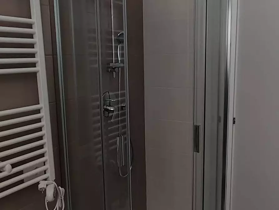 Immagine 15 di Appartamento in vendita  in Via Firenze a Alba Adriatica