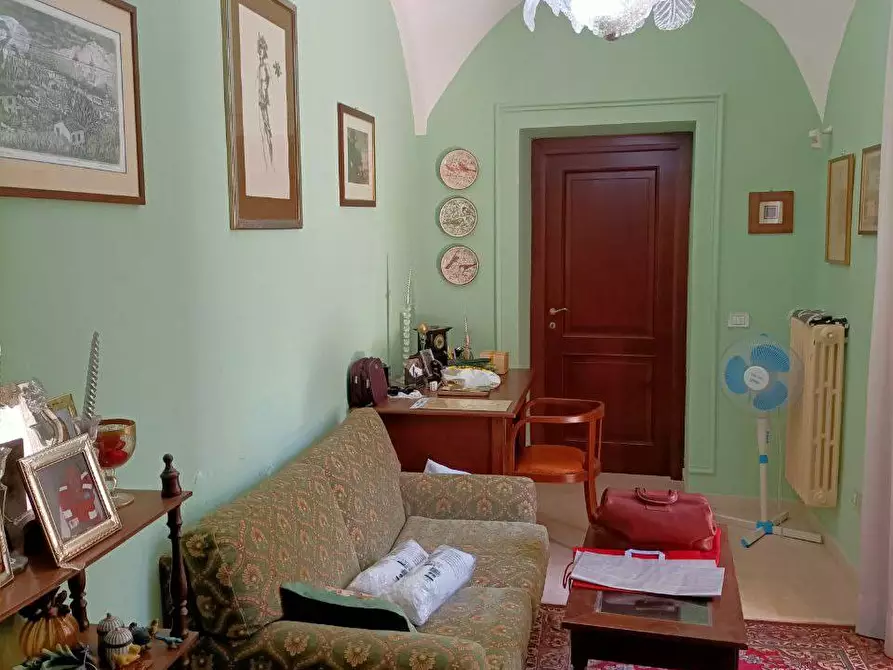 Immagine 11 di Ufficio in affitto  in via roberto campana a Teramo