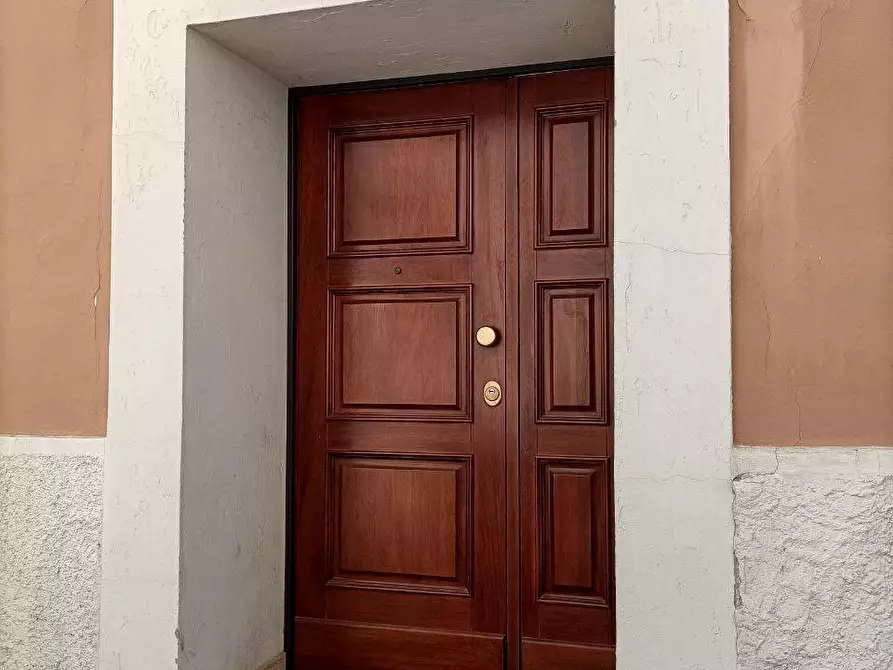 Immagine 12 di Ufficio in affitto  in via roberto campana a Teramo