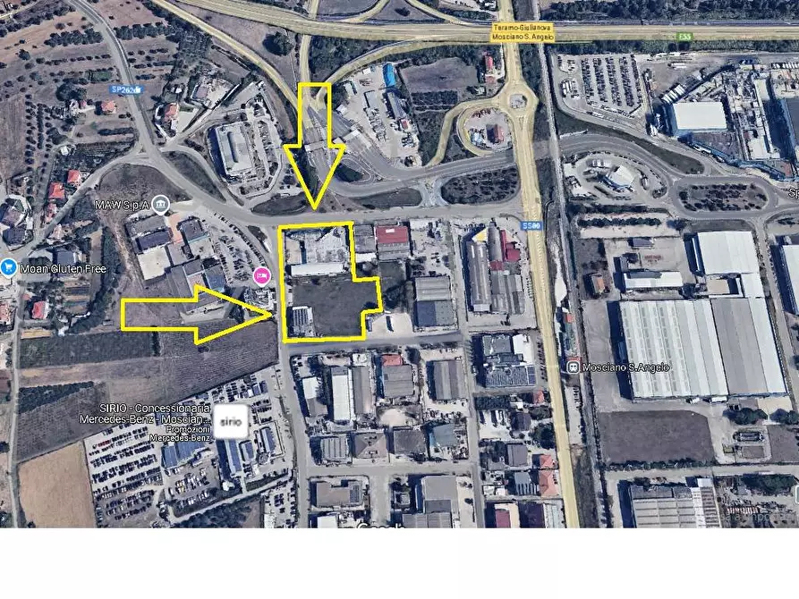 Immagine 7 di Locale commerciale in affitto  in Via Italia a Mosciano Sant'angelo