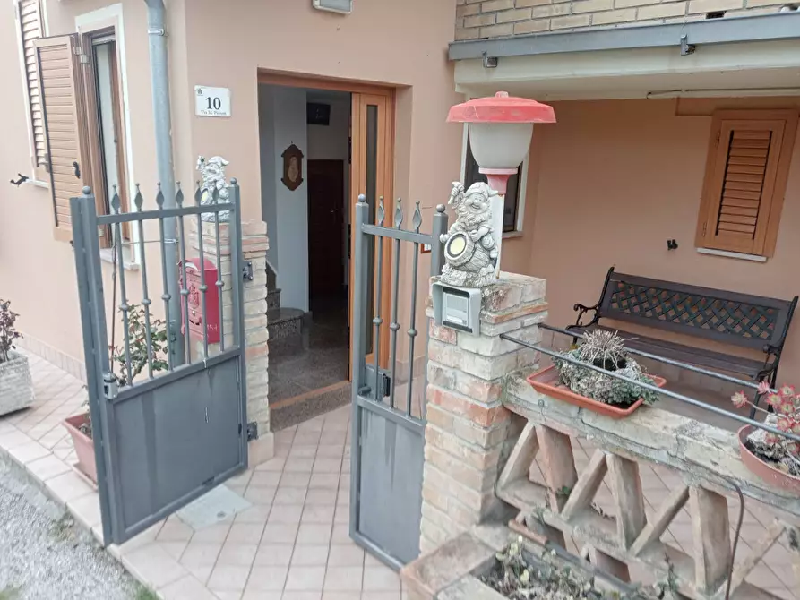 Immagine 1 di Appartamento in vendita  in Magnanella a Teramo