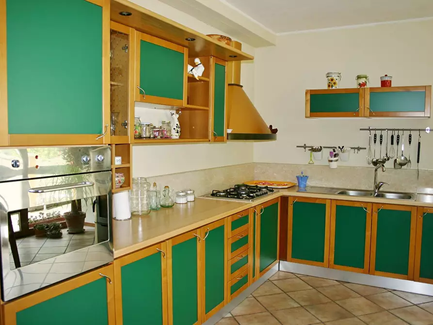 Immagine 11 di Villetta a schiera in vendita  a Teramo