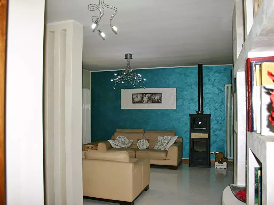 Immagine 19 di Villetta a schiera in vendita  a Teramo