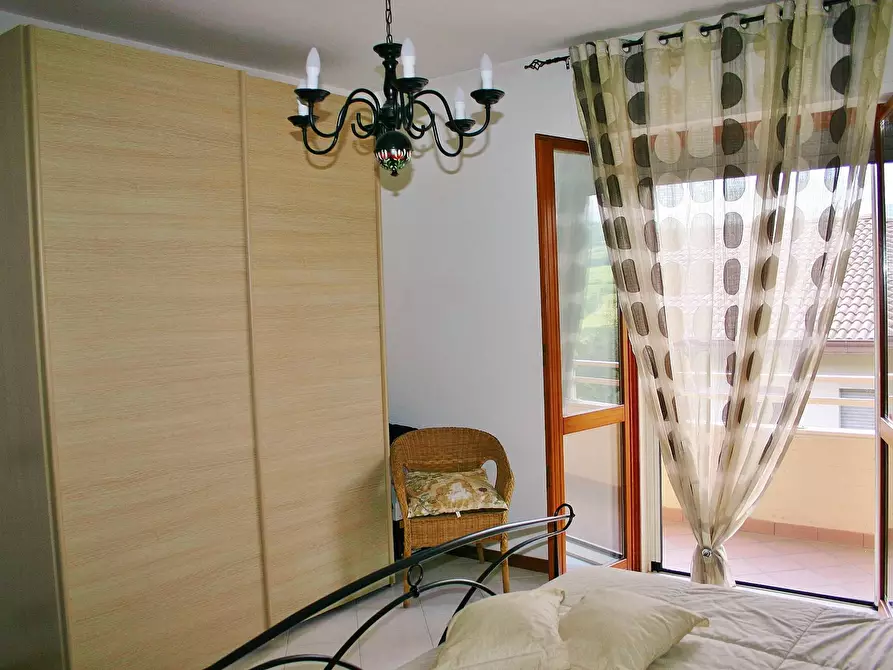 Immagine 27 di Villetta a schiera in vendita  a Teramo