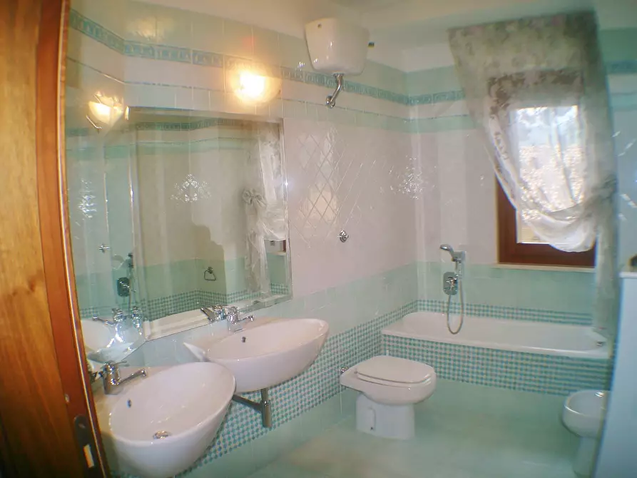 Immagine 31 di Villetta a schiera in vendita  a Teramo