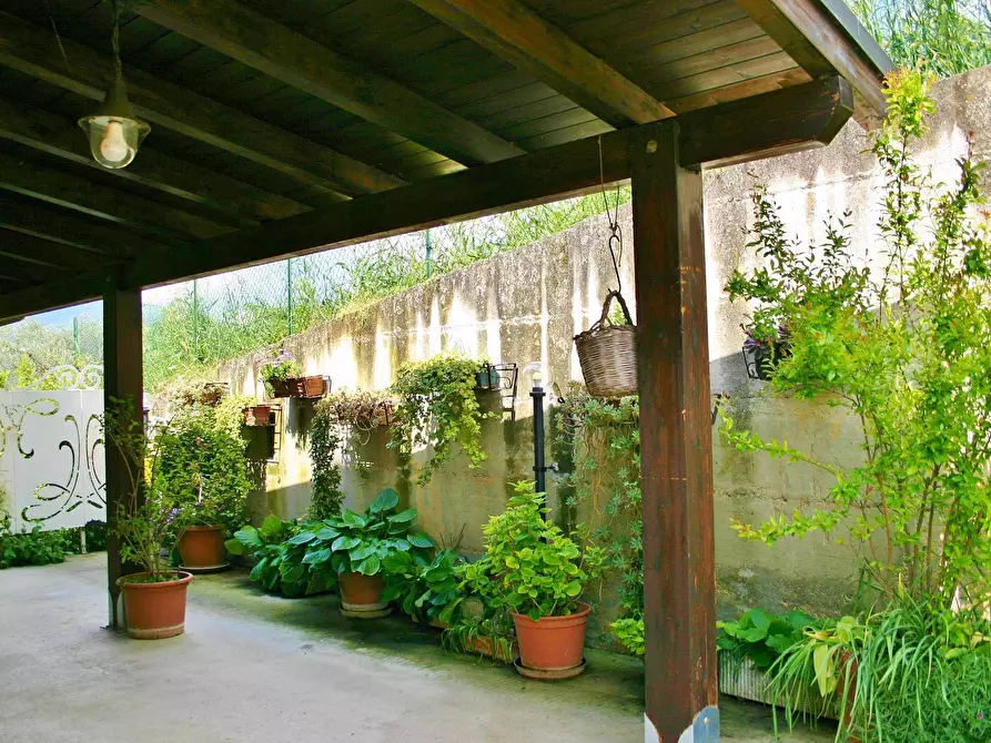 Immagine 33 di Villetta a schiera in vendita  a Teramo