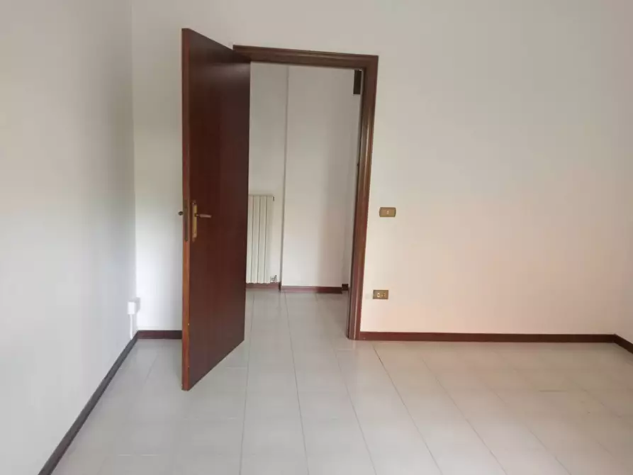 Immagine 12 di Appartamento in vendita  in Piano della Lenta a Teramo