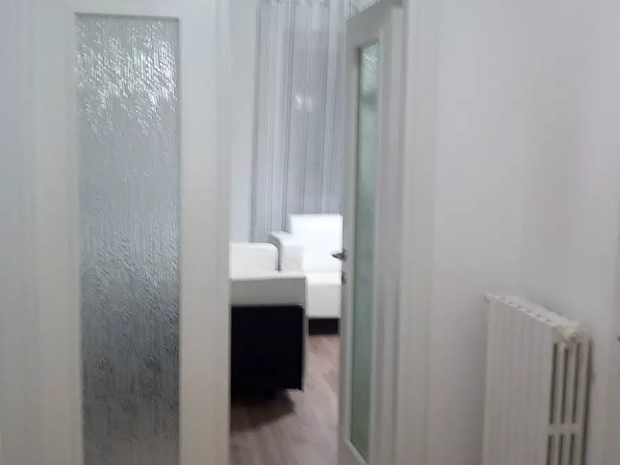 Immagine 7 di Appartamento in affitto  in Piazza Martiri Pennesi a Teramo