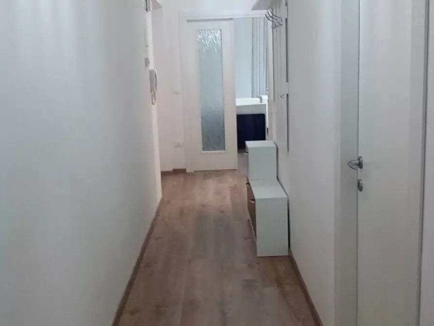 Immagine 12 di Appartamento in affitto  in Piazza Martiri Pennesi a Teramo