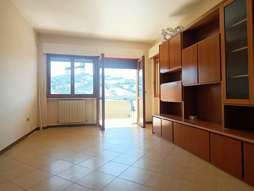 Immagine 4 di Appartamento in vendita  in Via Bafile 51 a Teramo