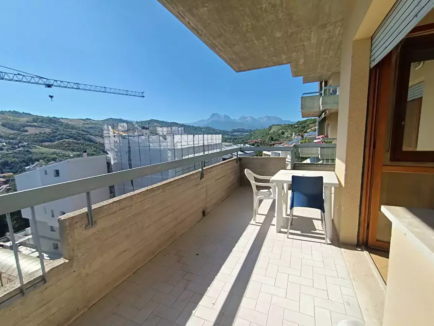 Immagine 8 di Appartamento in vendita  in Via Bafile 51 a Teramo