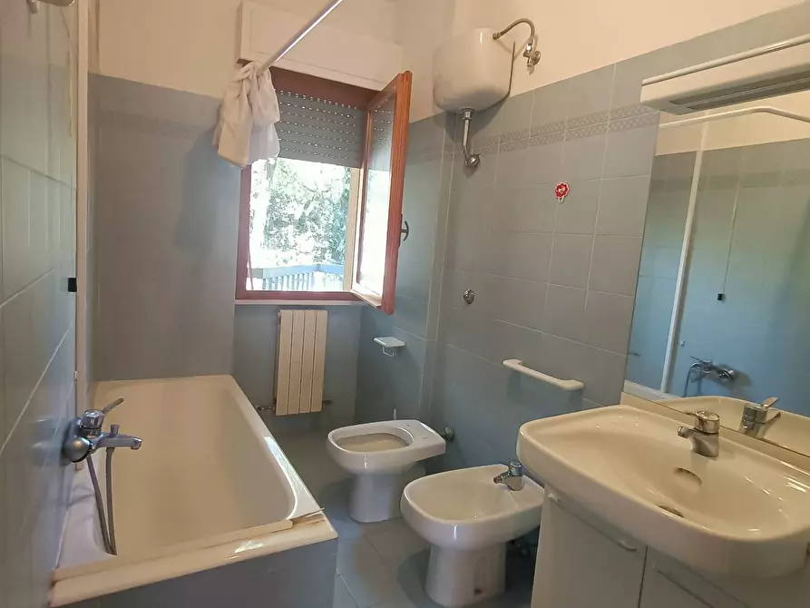 Immagine 28 di Appartamento in vendita  in Via Bafile 51 a Teramo