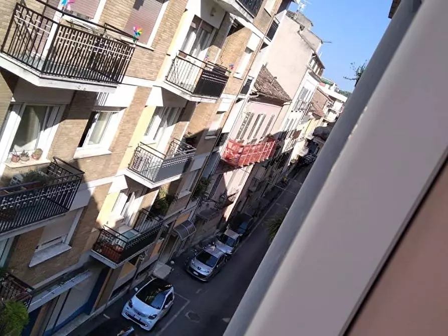 Immagine 11 di Appartamento in vendita  in Via Duca D'Aosta 11 a Teramo