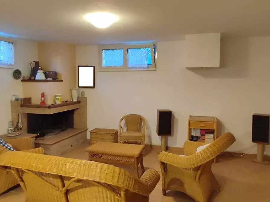 Immagine 13 di Villa in vendita  a Giulianova