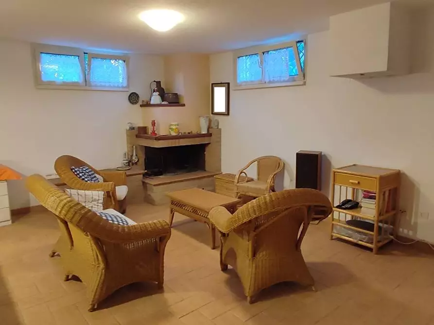 Immagine 17 di Villa in vendita  a Giulianova