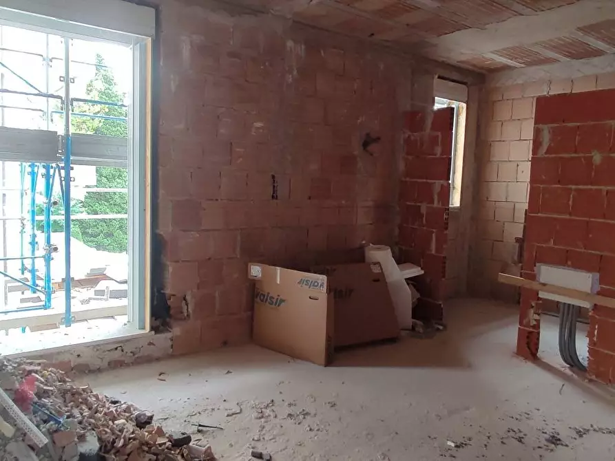 Immagine 15 di Appartamento in vendita  a Teramo