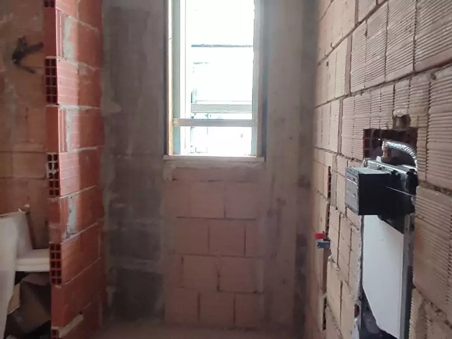 Immagine 17 di Appartamento in vendita  a Teramo