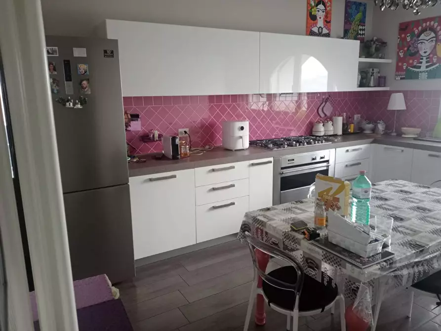 Immagine 9 di Appartamento in vendita  in Via Della Resistenza 5/A a Teramo