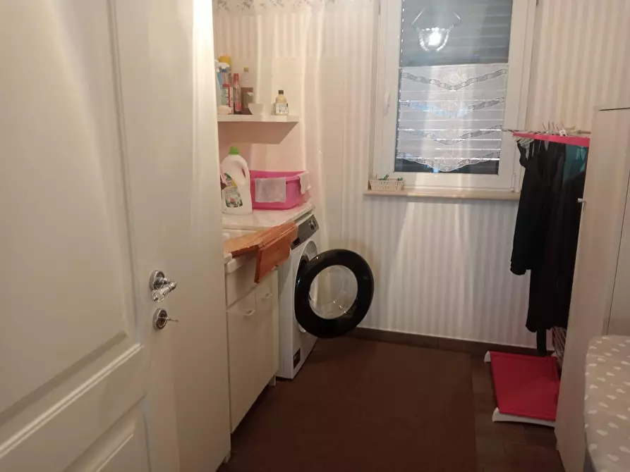 Immagine 13 di Appartamento in vendita  in Via Della Resistenza 5/A a Teramo